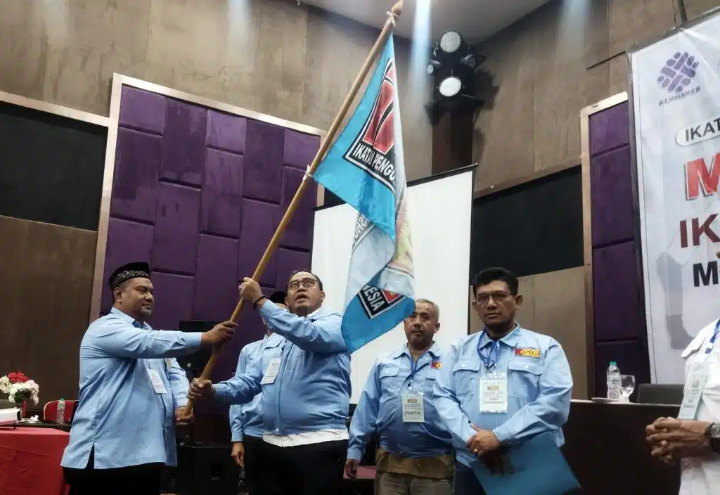 Pelantikan Ketua Umum IKAPEKSI